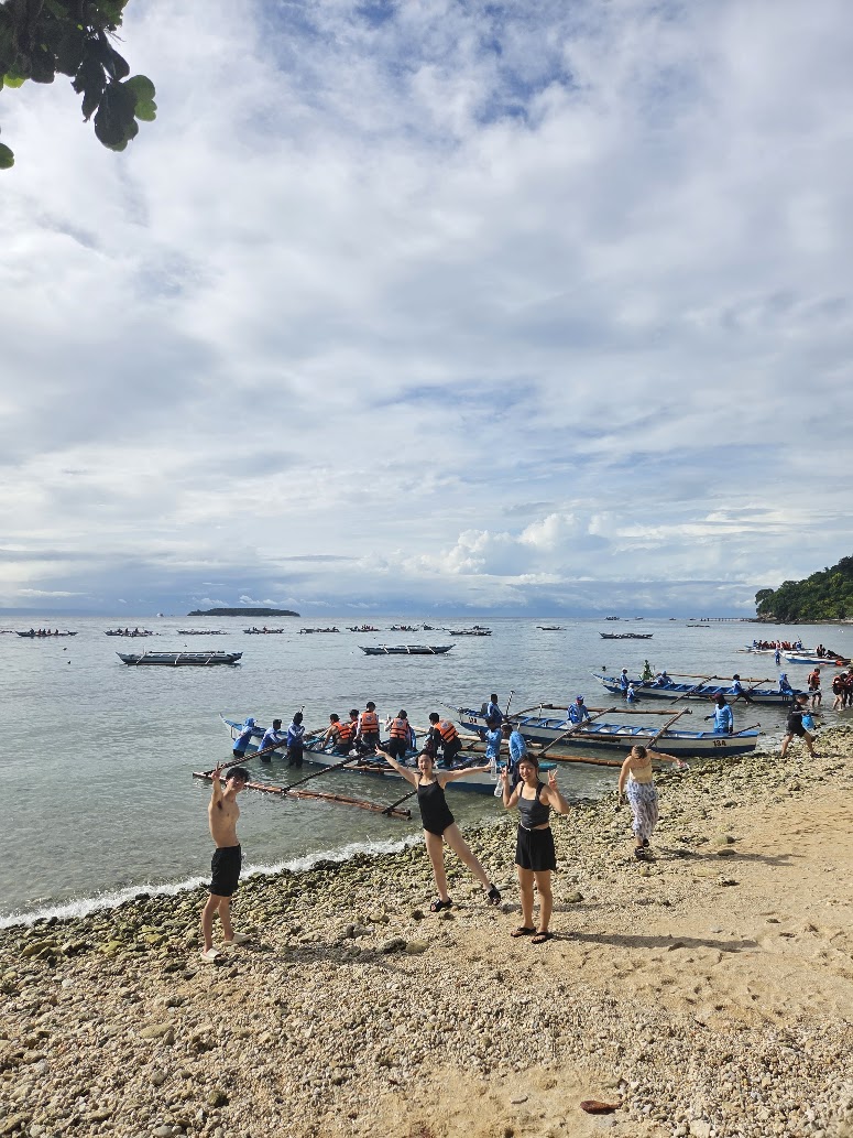 Guest photo — whale shark snorkeling at Oslob, Cebu